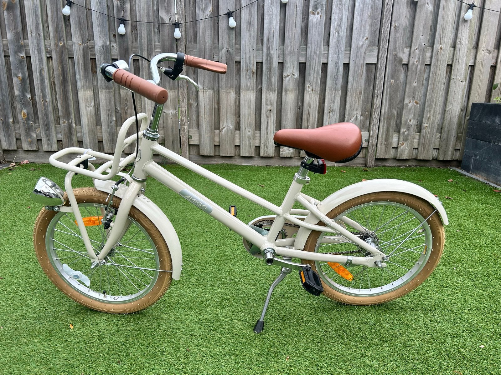 Amigo Urban Meisjesfiets 18 inch - Zandbruin, Ophalen, Terugtraprem, 18 inch, Handrem