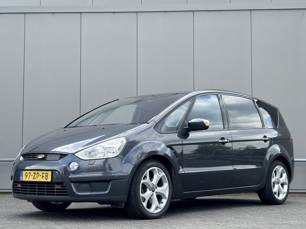 Ford S-Max 2.3-16V - automaat - leder - trekhaak - pano - na, Auto's, Ford, Automaat, Zwart, 4 cilinders, Lederen bekleding