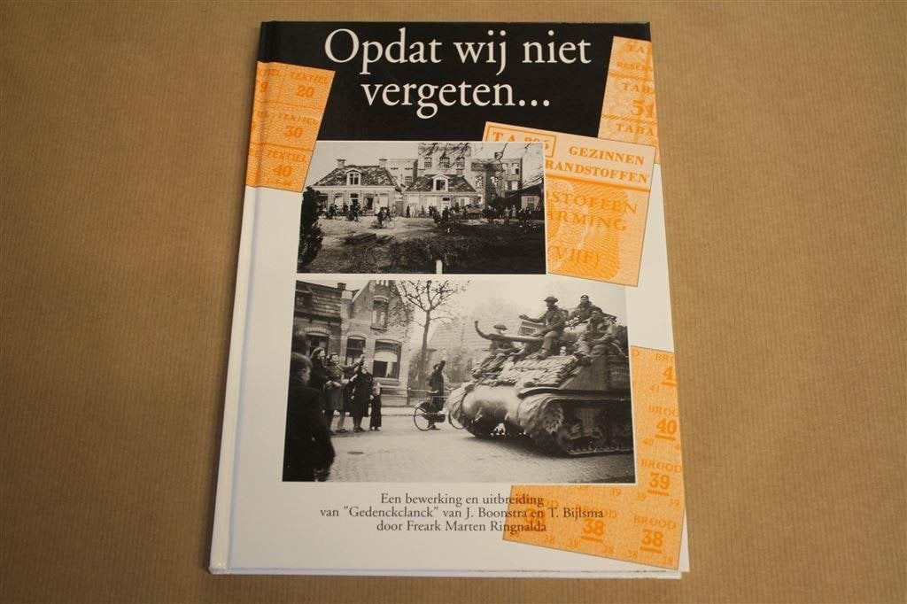 Opdat wij niet vergeten [Oudehaske, Langweer etc.], Ophalen of Verzenden, Zo goed als nieuw