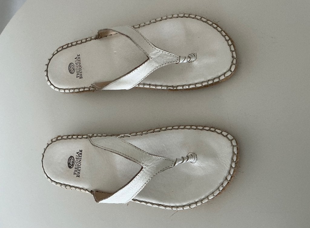 Fred de la Bretoniere, Leren slippers ,  maat 37, Slippers, Fred de la Bretoniere, Wit, Ophalen of Verzenden