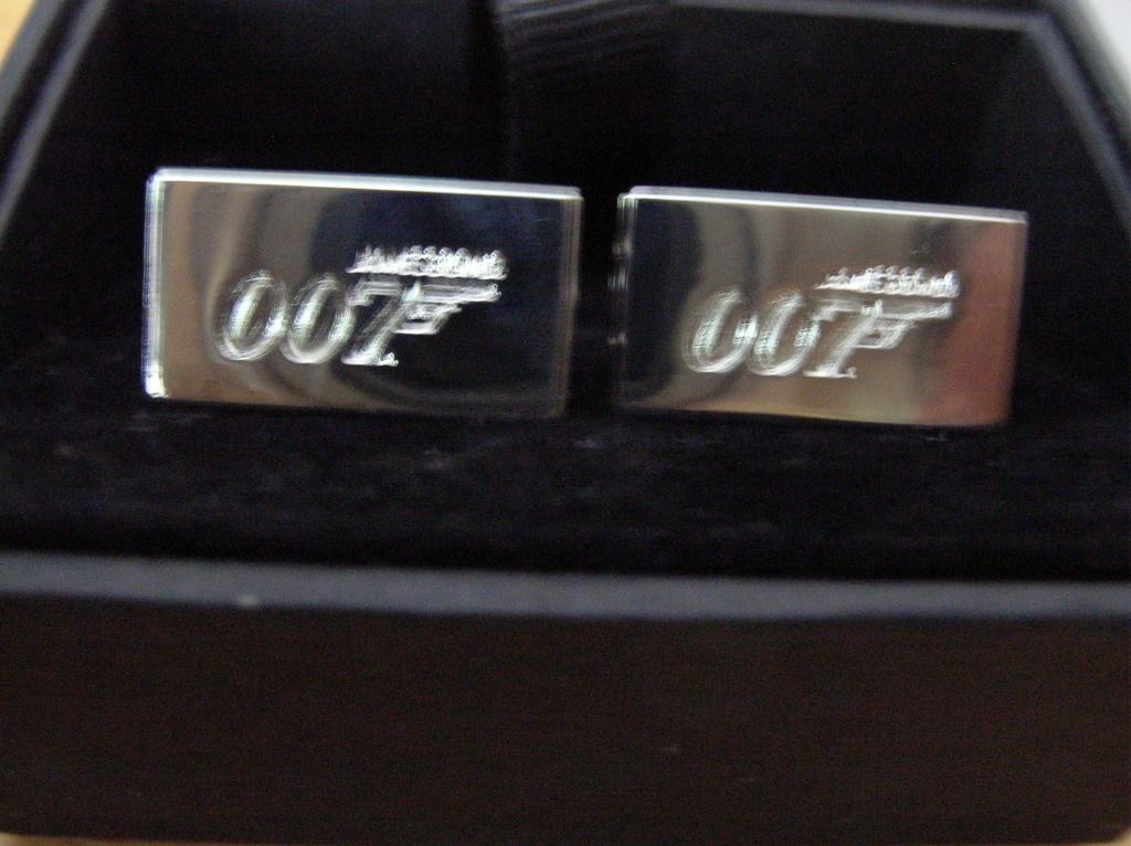 Manchet knopen James Bond 007, Verzamelen, Verzenden, Nieuw, Film, Gebruiksvoorwerp
