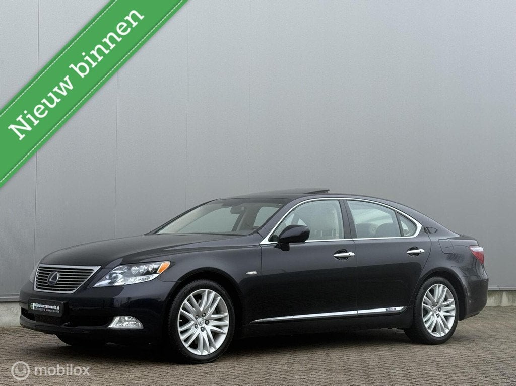 Lexus LS 600h Exe aut. , Schuifdak Dealer, Full options, Auto's, Lexus, Automaat, Gebruikt, 394 pk, 2245 kg