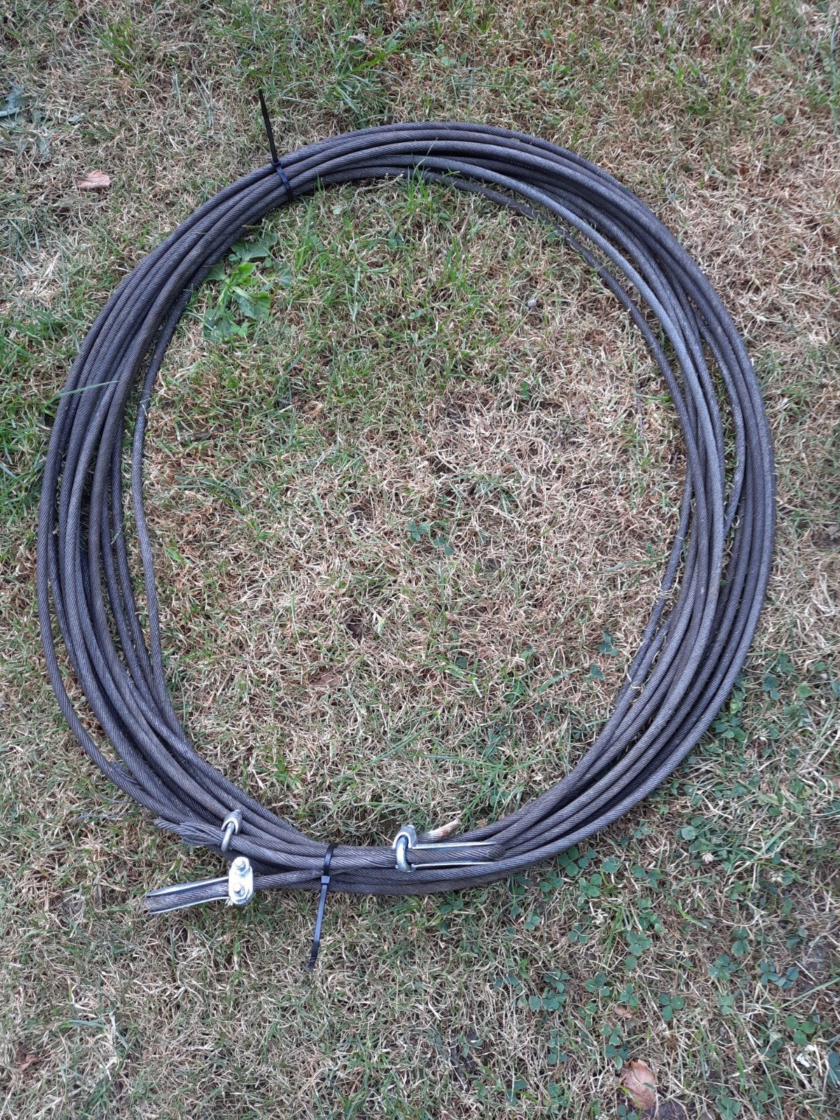 Tekoop staaldraad 10mm 25 meter lang, Doe-het-zelf en Verbouw, Lieren en Takels, Ophalen, Gebruikt