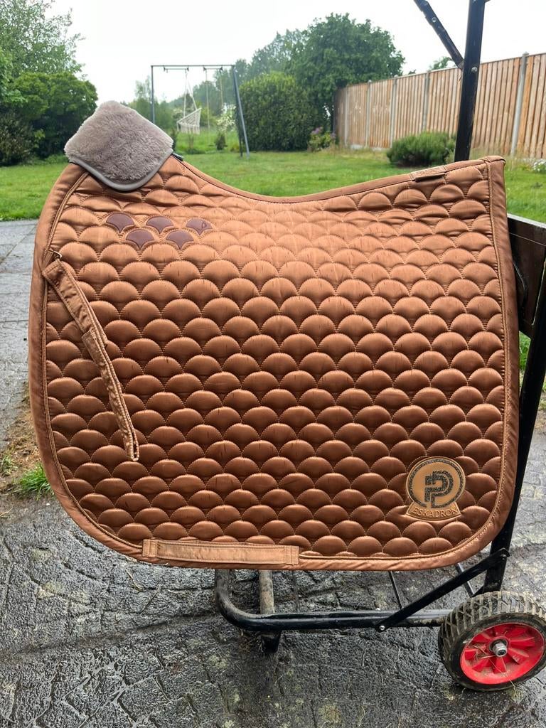 Nieuwe eskadron dekje, Dieren en Toebehoren, Paarden en Pony's | Dekens en Dekjes, Ophalen of Verzenden, Zo goed als nieuw