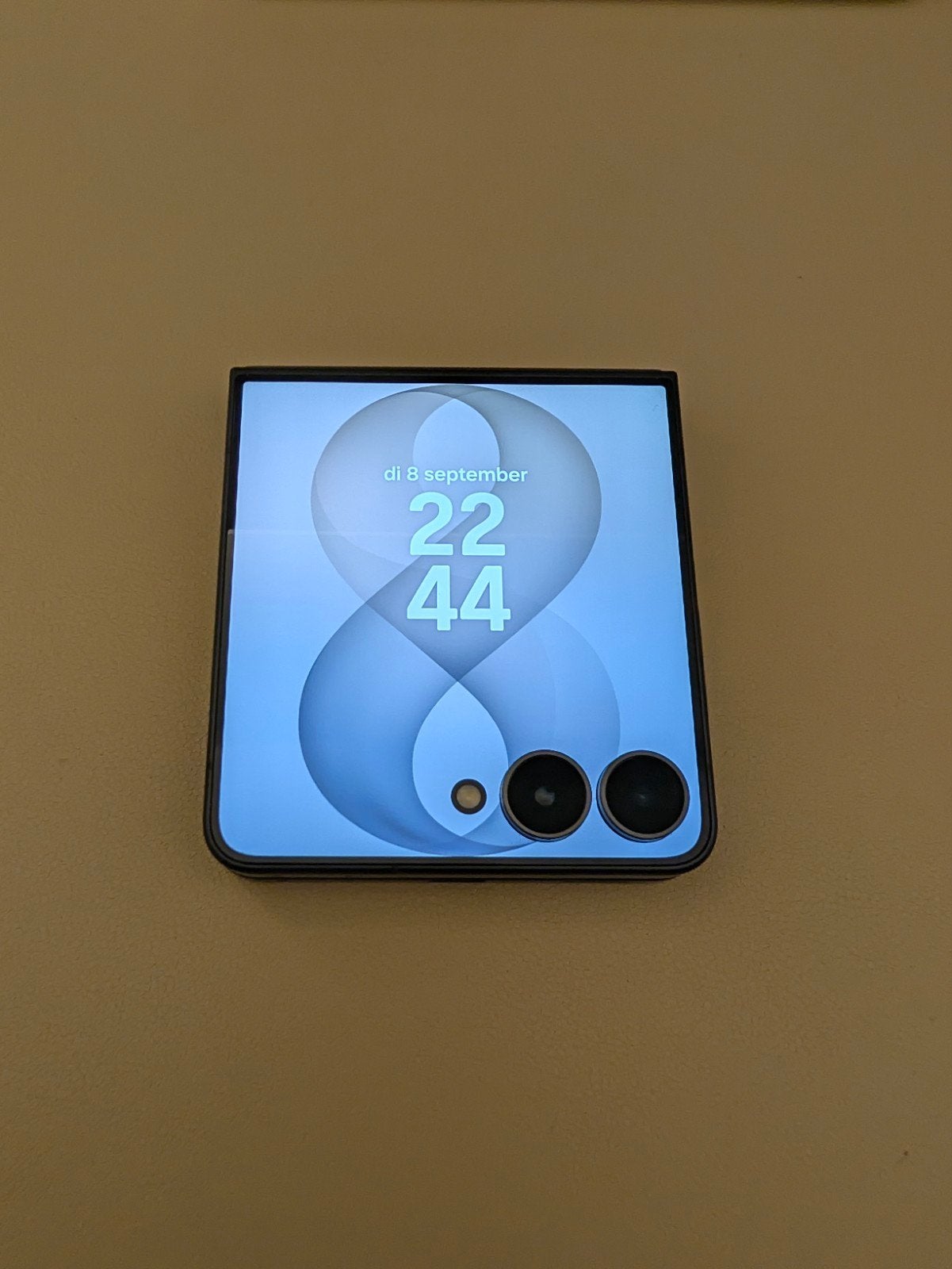 Samsung Galaxy Z Flip8 256 GB