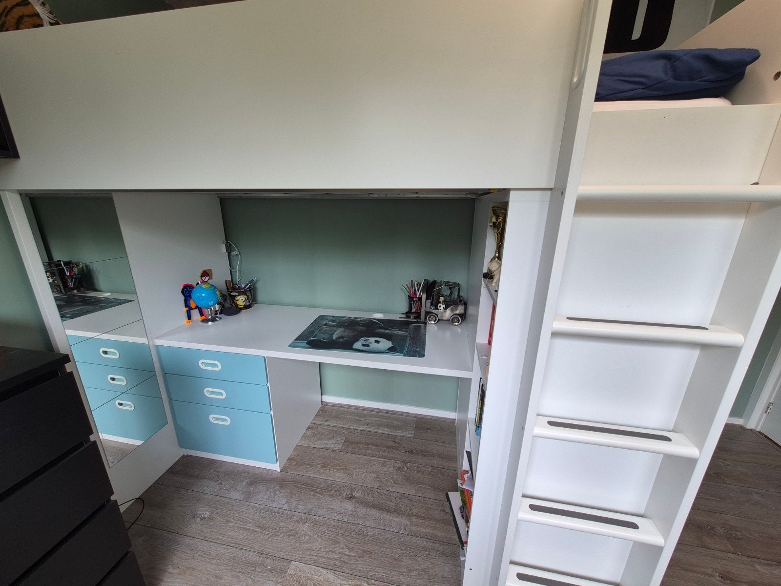 IKEA SMÅSTAD Hoogslaper met bureau en opbergruimte, Ophalen, Eenpersoons, Zo goed als nieuw, 200 cm