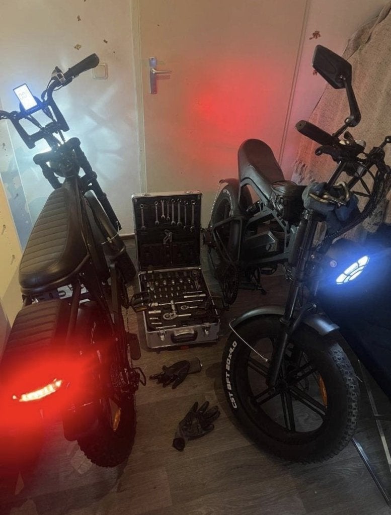 Hustla Fatbikes Reparatie Onderhoud Service Binnen Almere, Snelservice, Fietsreparatie