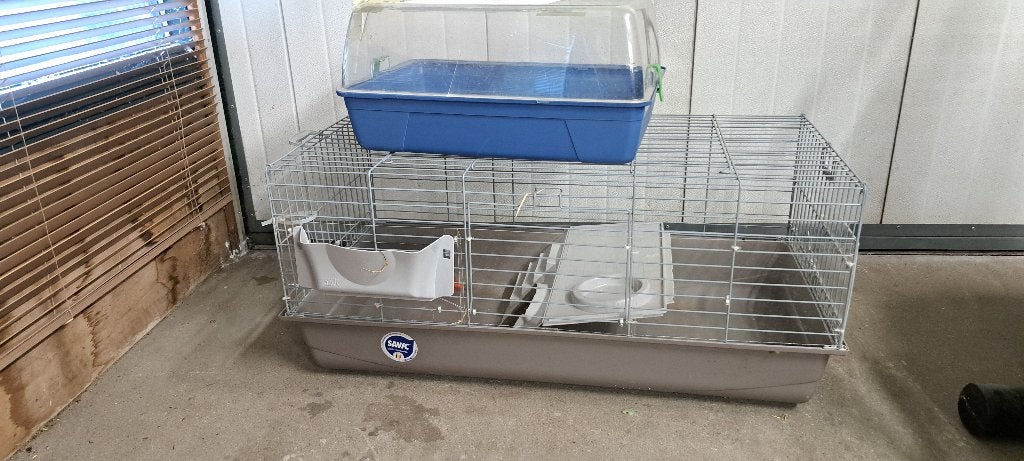 Cavia / konijnen kooi met buitenren, Kooi, Zo goed als nieuw, 75 tot 110 cm, Cavia