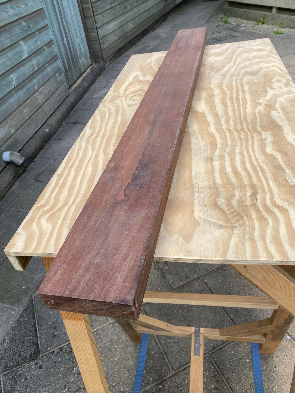 Hardhouten balken 130x40 mm, Doe-het-zelf en Verbouw, Ophalen, 25 tot 50 mm, Nieuw, Balk