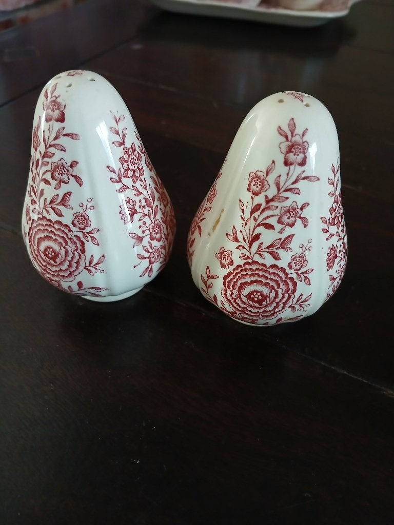 Vintage Zout en Peper Strooiers met Bloemenmotief,rood, Antiek en Kunst, Ophalen of Verzenden