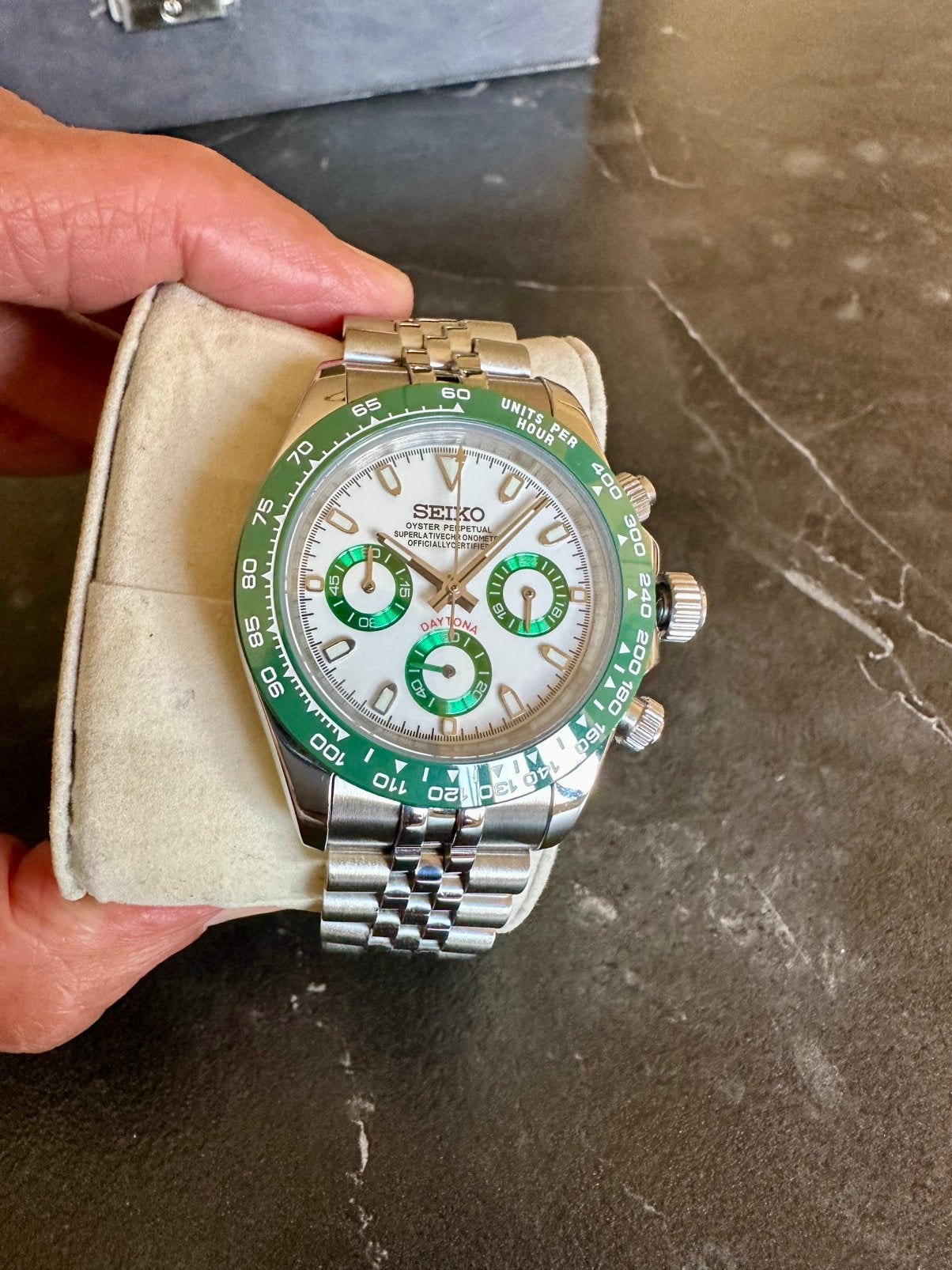 Wit/groen chrono horloge, Ophalen of Verzenden, Zo goed als nieuw, Staal, Overige merken