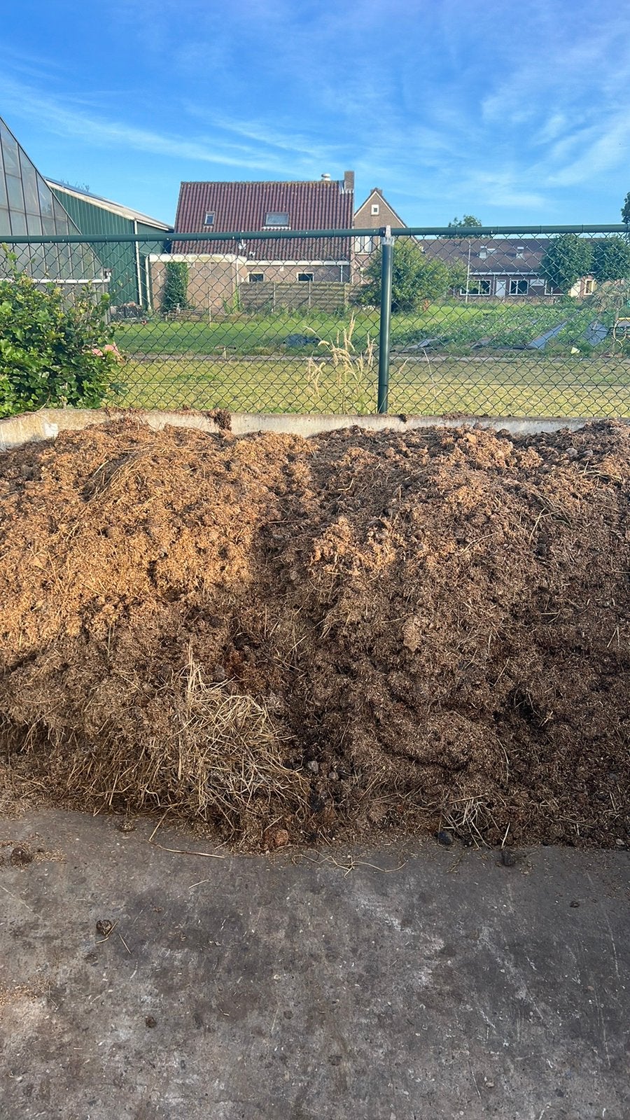 Gratis afhalen paardenmest (vlas), Ophalen, Mest