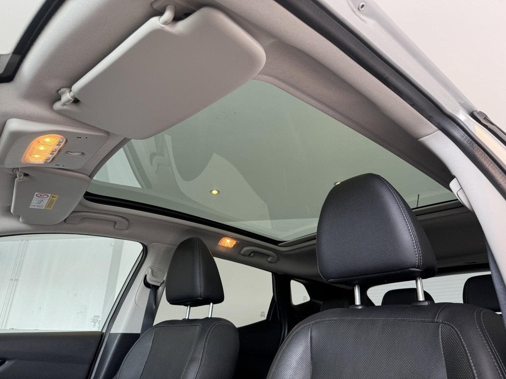 Nissan Qashqai 1.2 Tekna / Leder / Panoramadak, Auto's, Nissan, Voorwielaandrijving, Gebruikt, Euro 6, 4 cilinders
