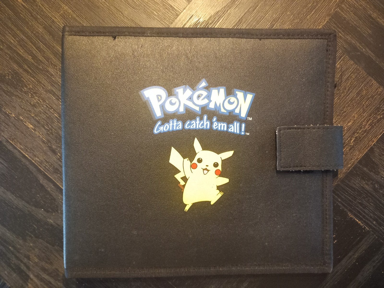 Vintage Pokémon Kaartenmap met Pikachu, Ophalen of Verzenden, Gebruikt, Overige typen