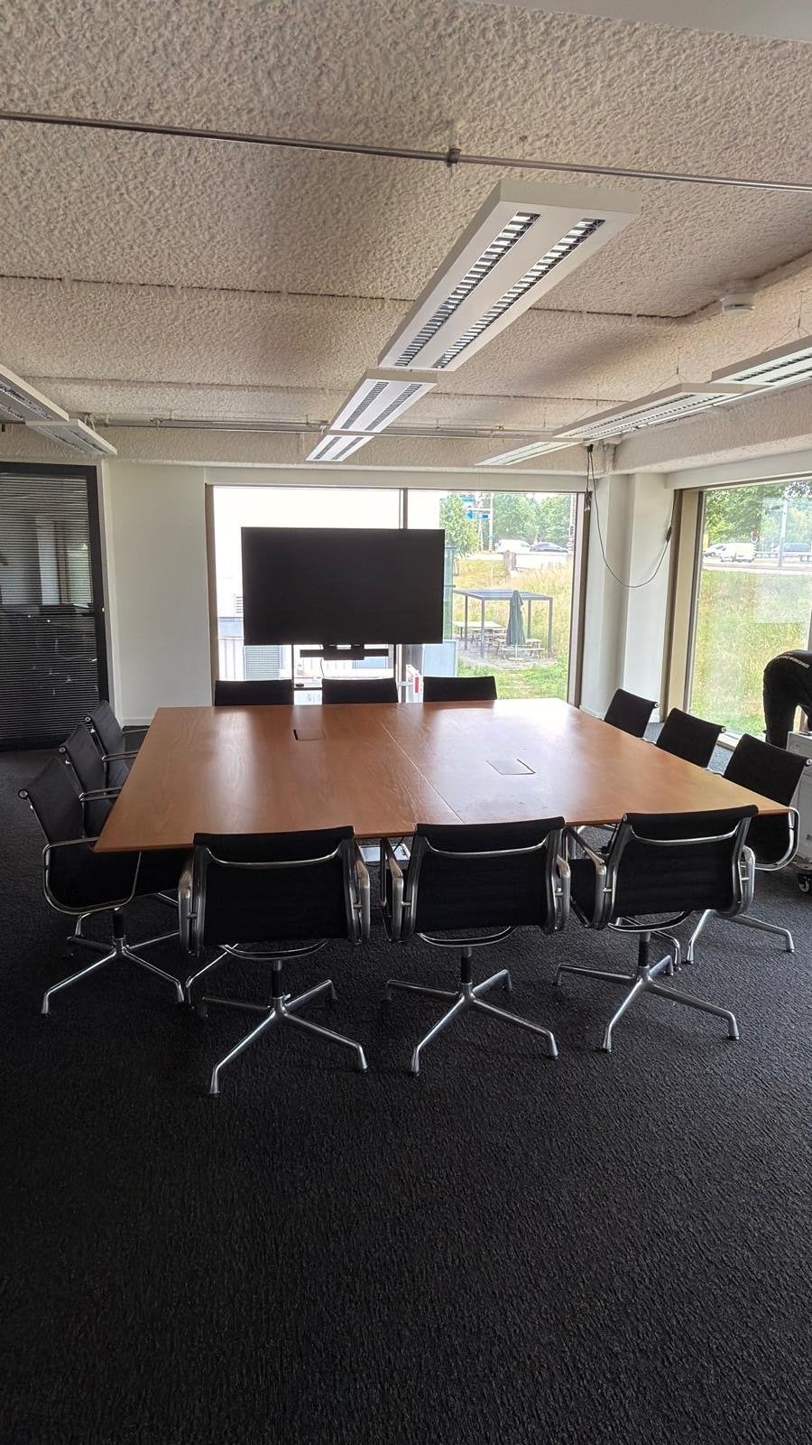 Vitra Alu Chair Vergaderstoelen met Vitra Segmenten Tafel, Zakelijke goederen, Vergader- of Presentatieruimte, Ophalen of Verzenden