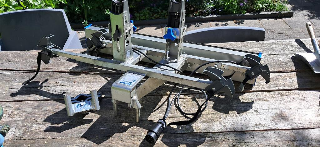 Fietsdrager "Twiny Load", Auto diversen, Fietsendragers, Ophalen, 2 fietsen, Gebruikt, Trekhaakdrager