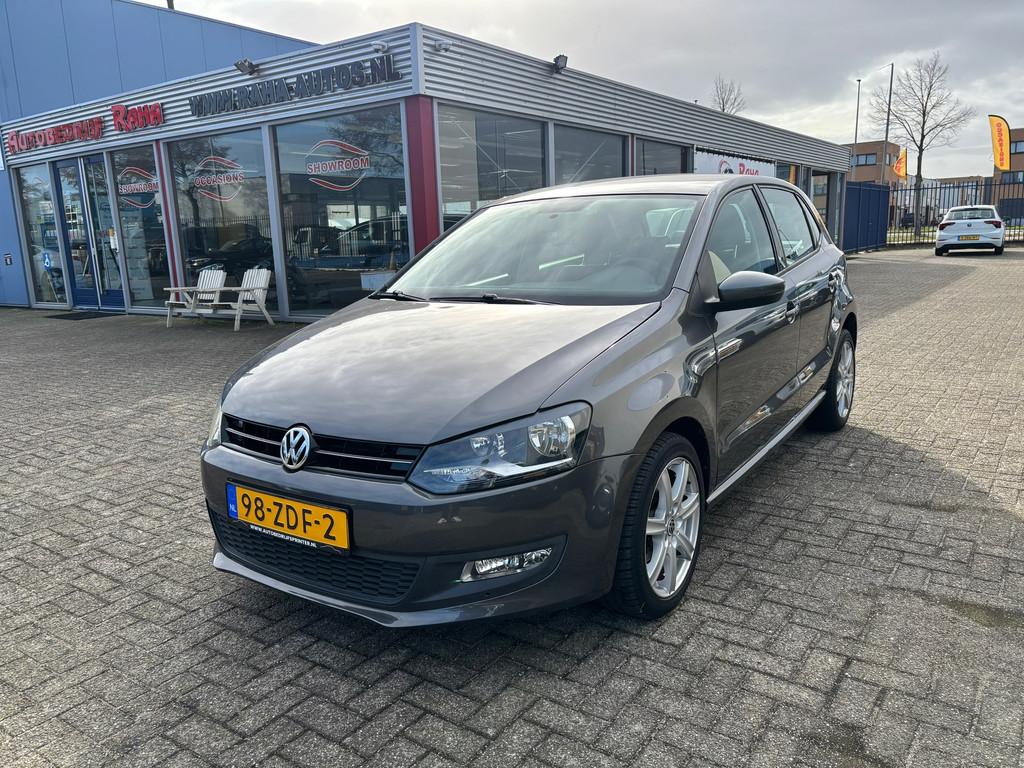 Volkswagen Polo 1.2 TSI BlueMotion Comfortline, Voorwielaandrijving, Euro 5, Stof, Zwart