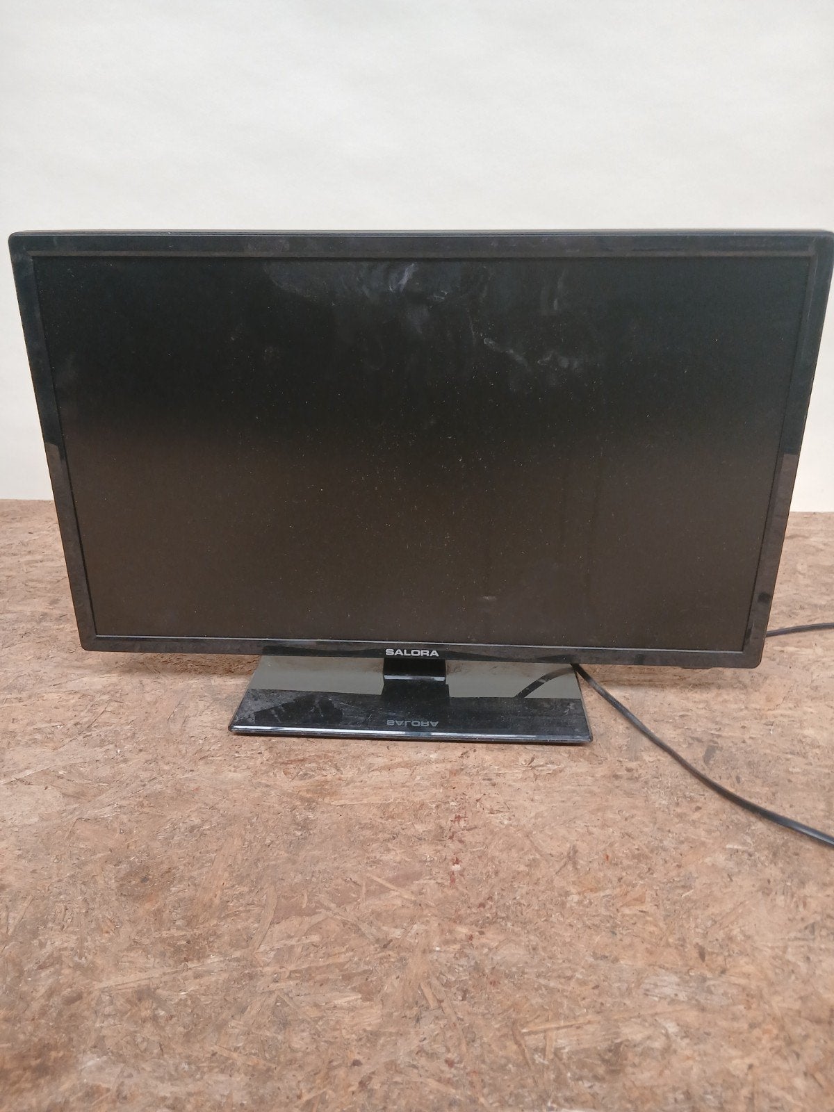 Salora 22" Full HD LED TV - Model LED2215FH, Ophalen, Salora, Gebruikt, Onbekend, raadpleeg handleiding