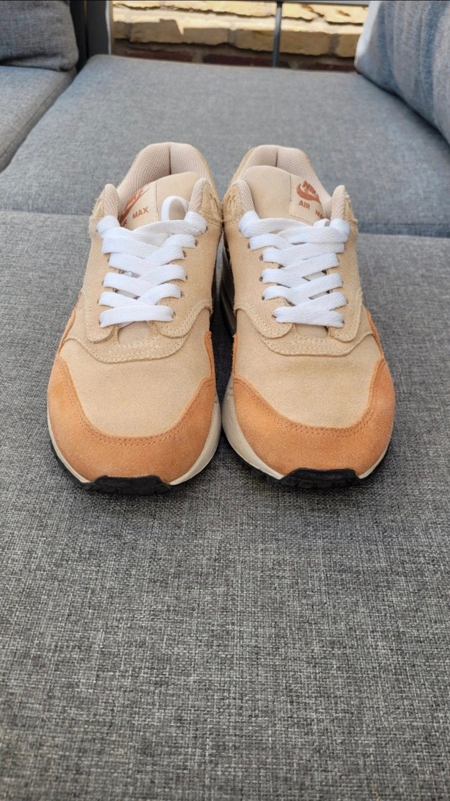 Nike Air Max 1 Jewel Guava Ice Maat 37.5, Beige, Nike, Ophalen of Verzenden, Sneakers of Gympen