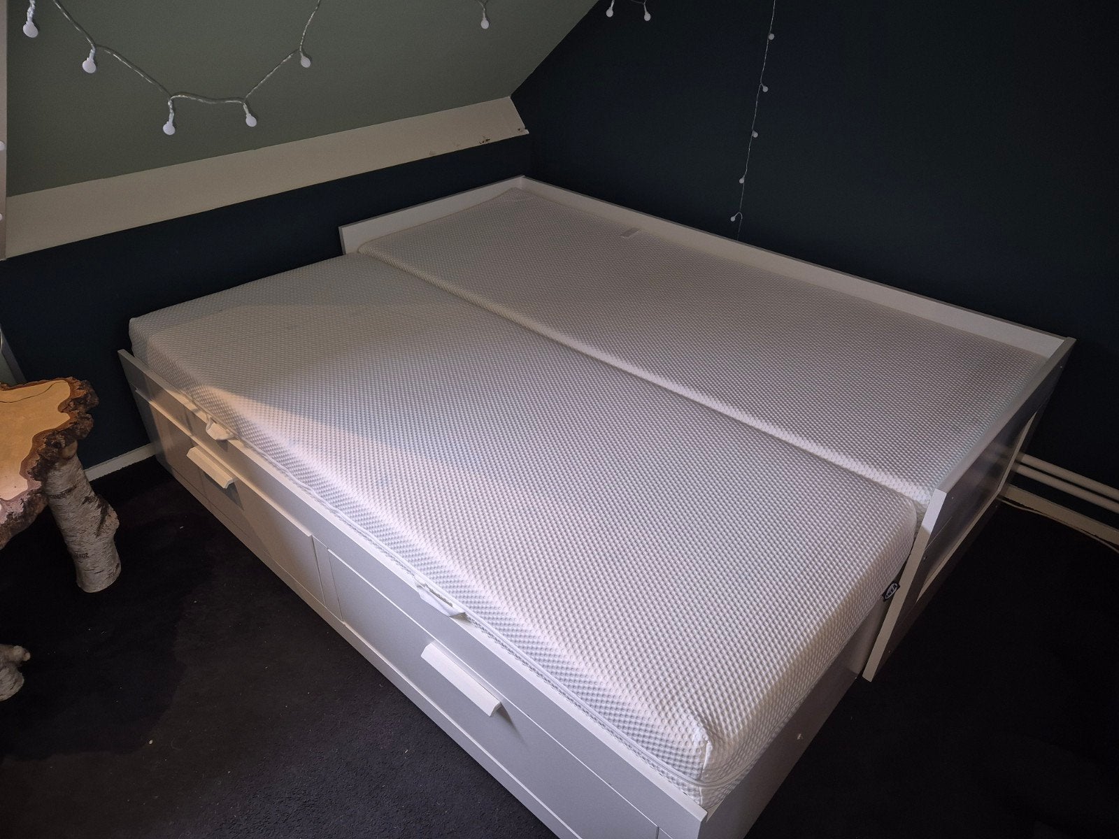 Uitschuifbaar bed met lades (Ikea Brimnes), Modern en functioneel, Wit, Tweepersoons, Ophalen of Verzenden