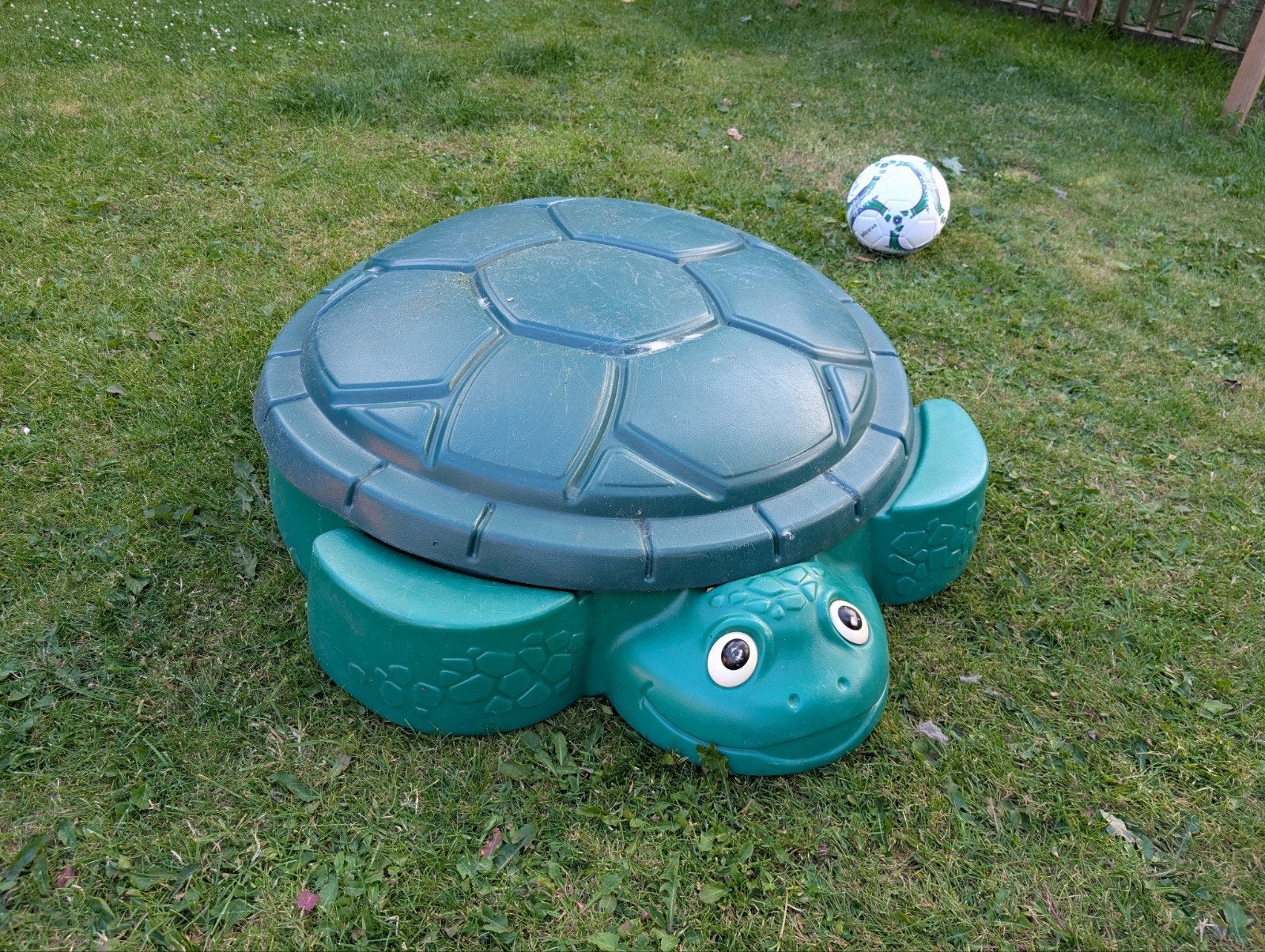 Schildpad zandbak met deksel - merk: Little tikes, Ophalen, Gebruikt