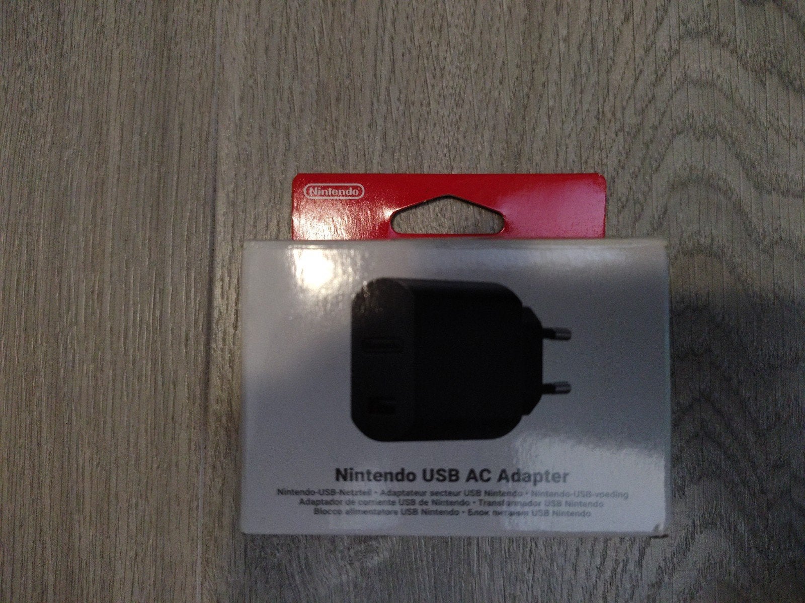 Nintendo USB AC Adapter, Ophalen of Verzenden, Zo goed als nieuw, Switch, Overige controllers