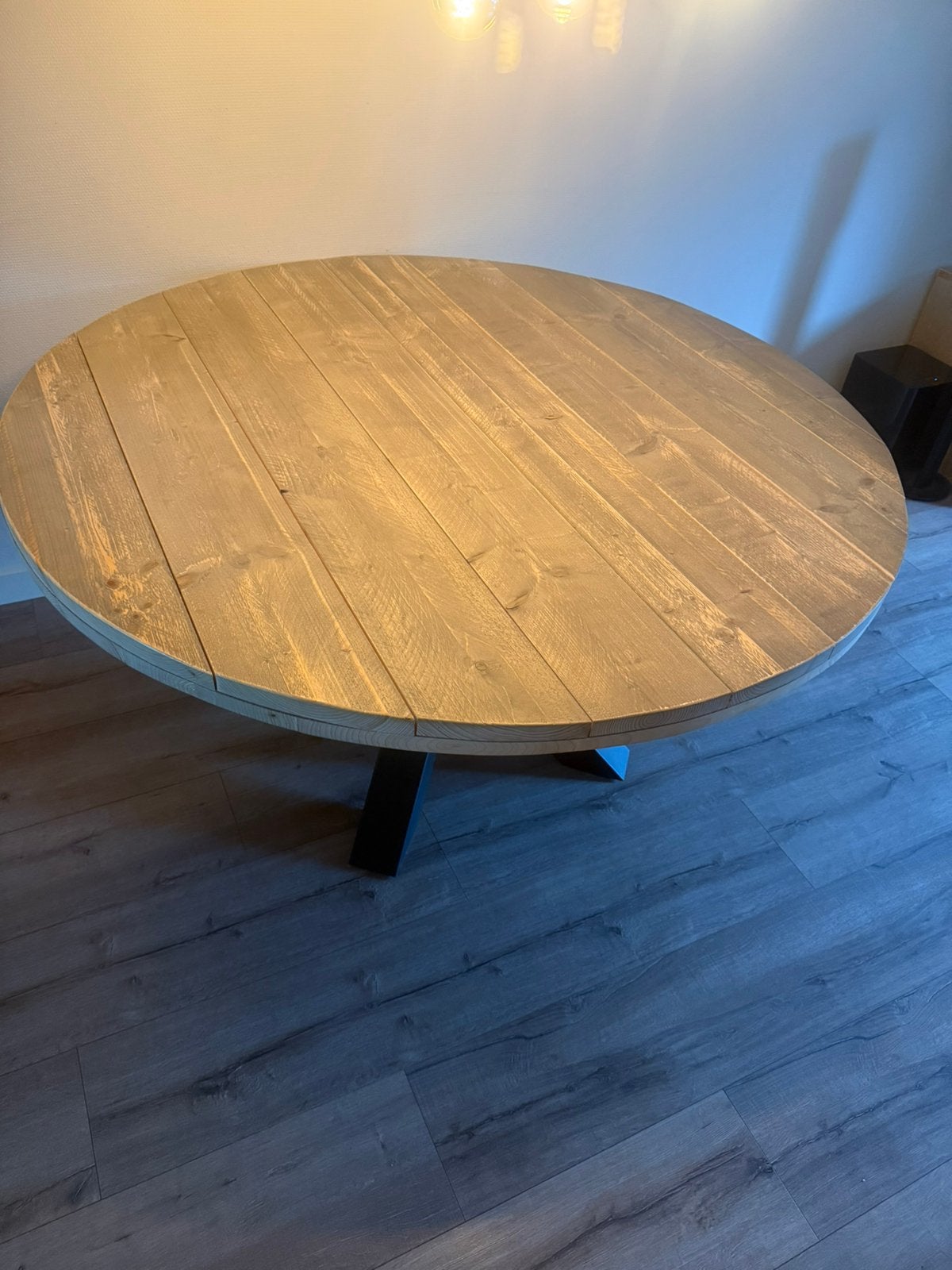 Ronde steigerhouten tafel, Ophalen, Zo goed als nieuw, Rond, Hout