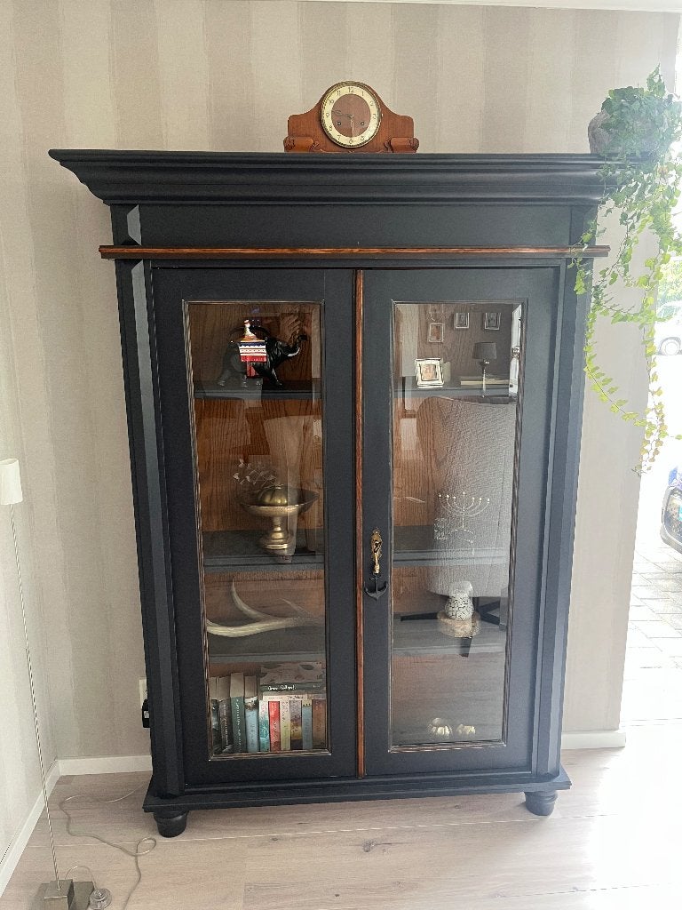 Kast, Ophalen, Met deur(en), 100 tot 150 cm, Glas