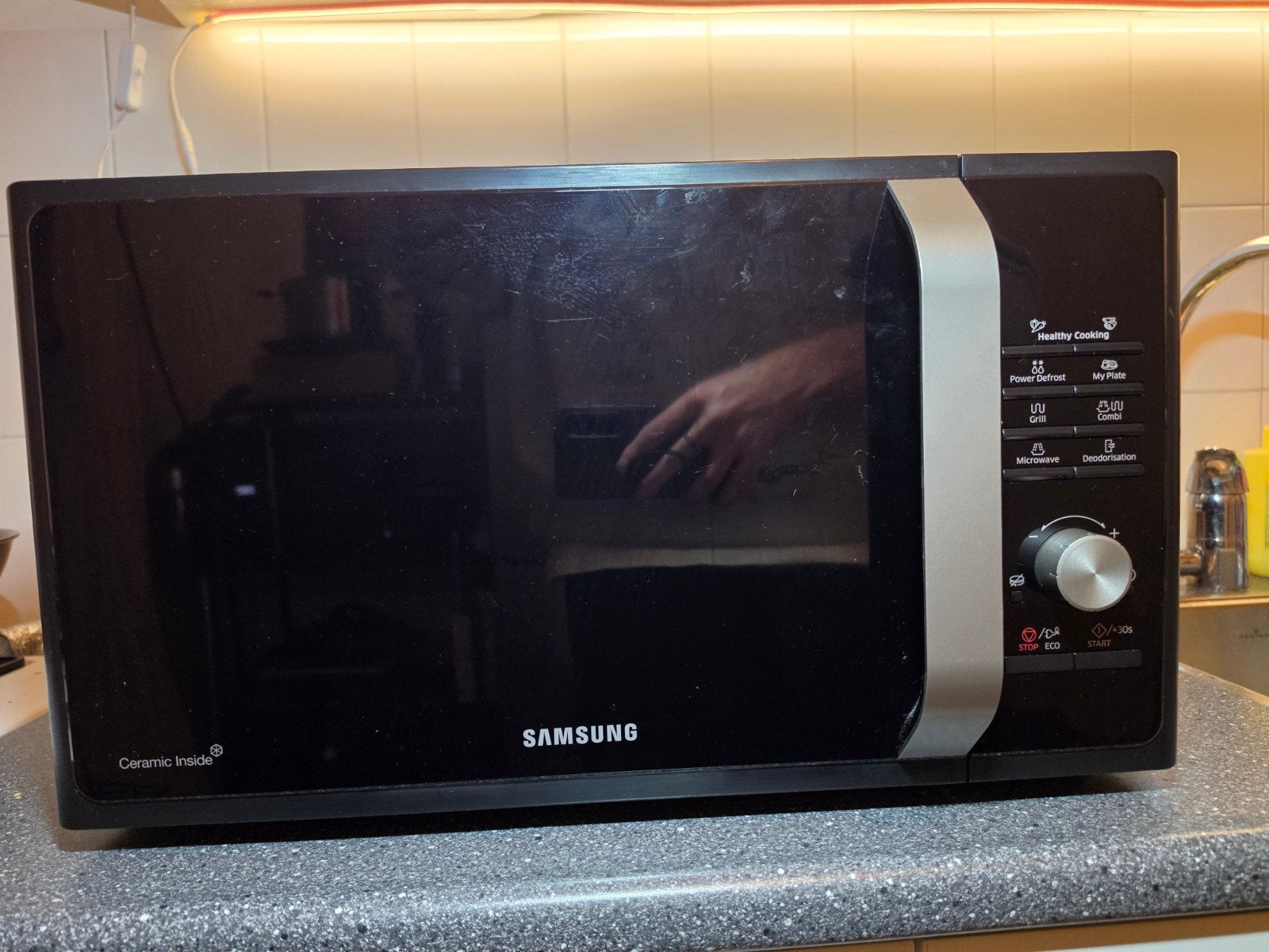 Samsung Grill Magnetron MG28F303TAK - Zwart, Combimagnetron, Grill, Ophalen of Verzenden, Zo goed als nieuw