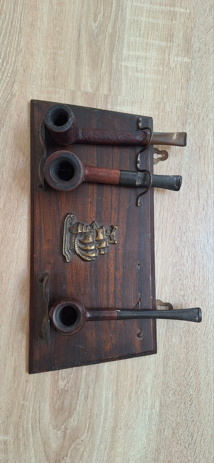 Vintage houten pijpenrek met 3 pijpen – decoratief, Antiek en Kunst, Ophalen