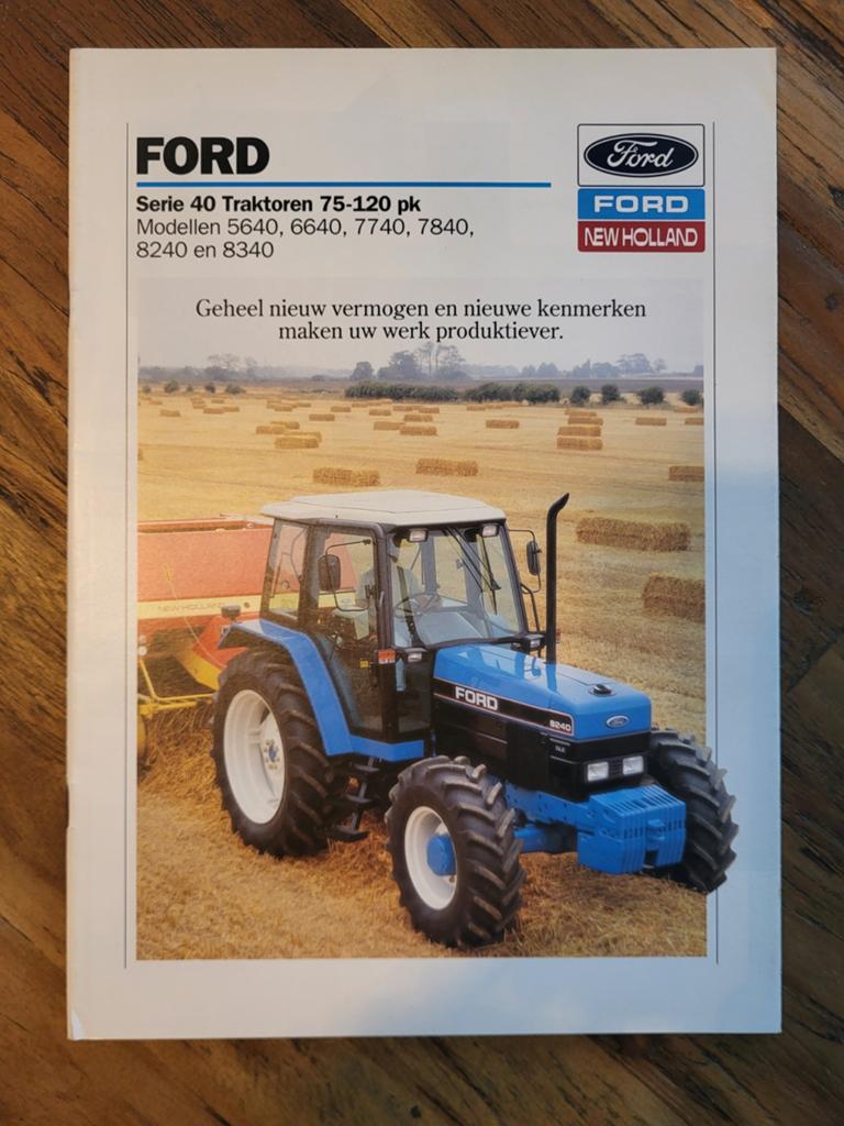 tractor folder Ford serie 40 tractoren, Ophalen of Verzenden, Zo goed als nieuw