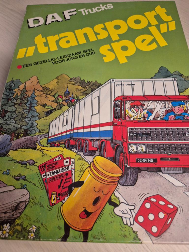 DAF TRUCKS TRANSPORT vrachtwagens jaren 70 keurige staat, Boeken, Ophalen of Verzenden, Zo goed als nieuw, Overige merken