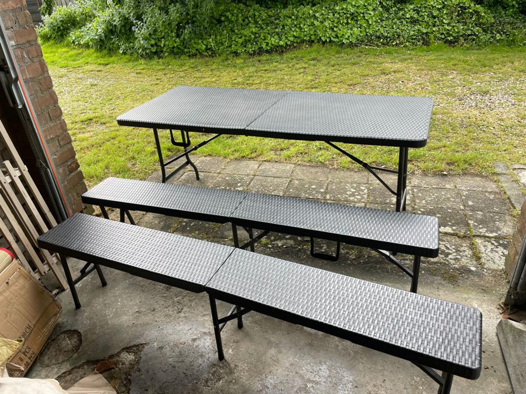 Inklapbare picknicktafel met banken voor 6 personen, Overige materialen, Gebruikt, Ophalen of Verzenden, Inklapbaar