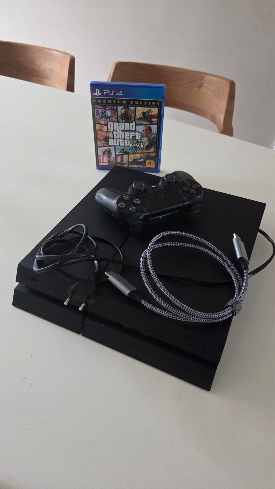 Playstation 4 met controller en GTA 5, Online, Gebruikt, Vanaf 18 jaar, 1 speler