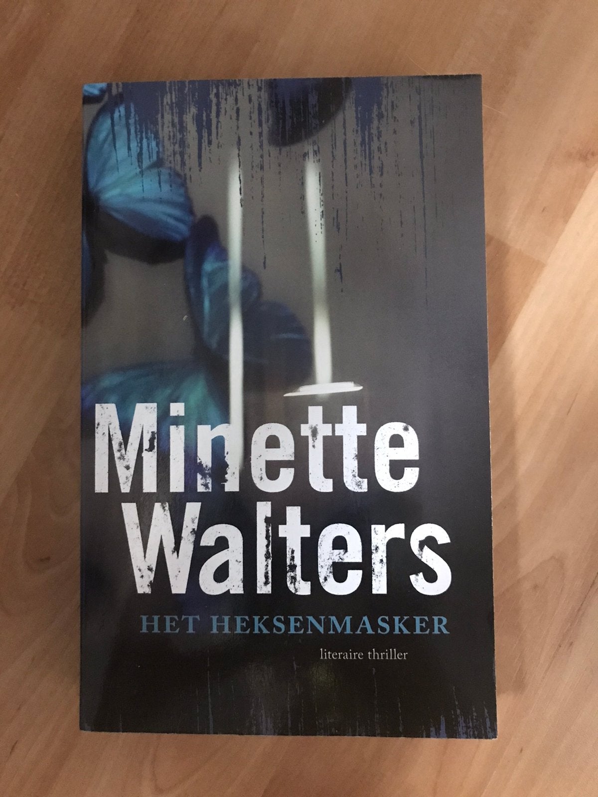 Minette Walters - Het heksenmasker, Ophalen of Verzenden, Zo goed als nieuw, Minette Walters