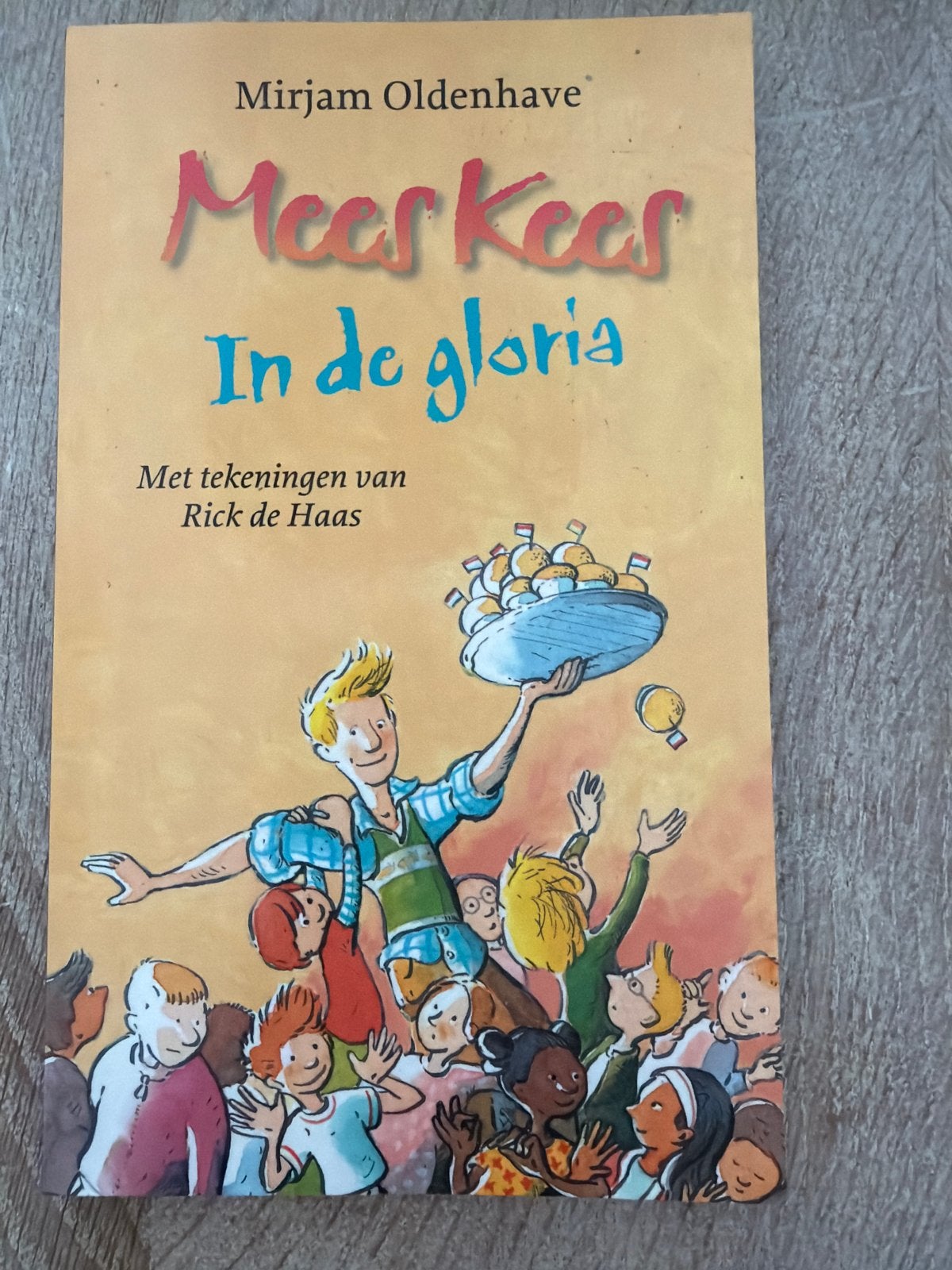Mees Kees In de gloria - Mirjam Oldenhave, Ophalen of Verzenden, Zo goed als nieuw, Fictie algemeen