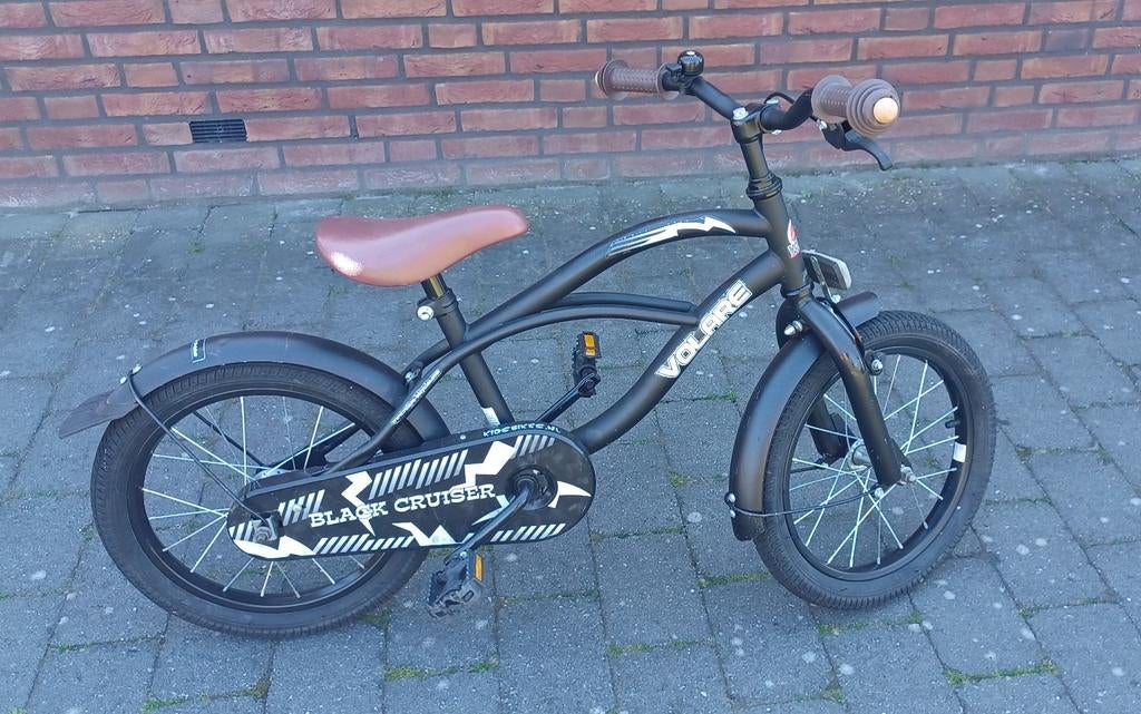 Volare 16 inch Black Cruiser stoere jongensfiets., Ophalen, Zo goed als nieuw, Terugtraprem, 16 tot 20 inch