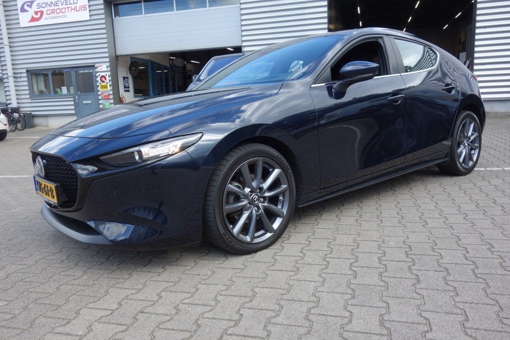 Mazda 3 2.0 E-SA-G COMFORT,18 Inch,Navi, HUD, i-Activesense, Auto's, Keurmerk '100% Onderhouden', 1998 cc, Gebruikt, 4 cilinders
