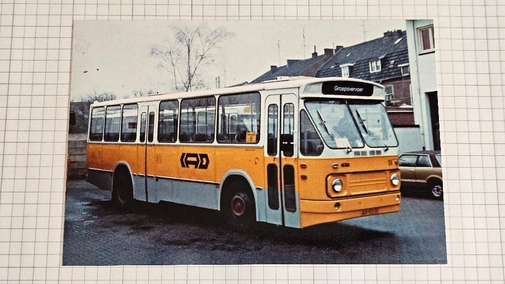 Foto BUS IAO Eygelshoven 51, Verzamelen, Spoorwegen en Tramwegen, Verzenden, Gebruikt, Bus of Metro, Overige typen
