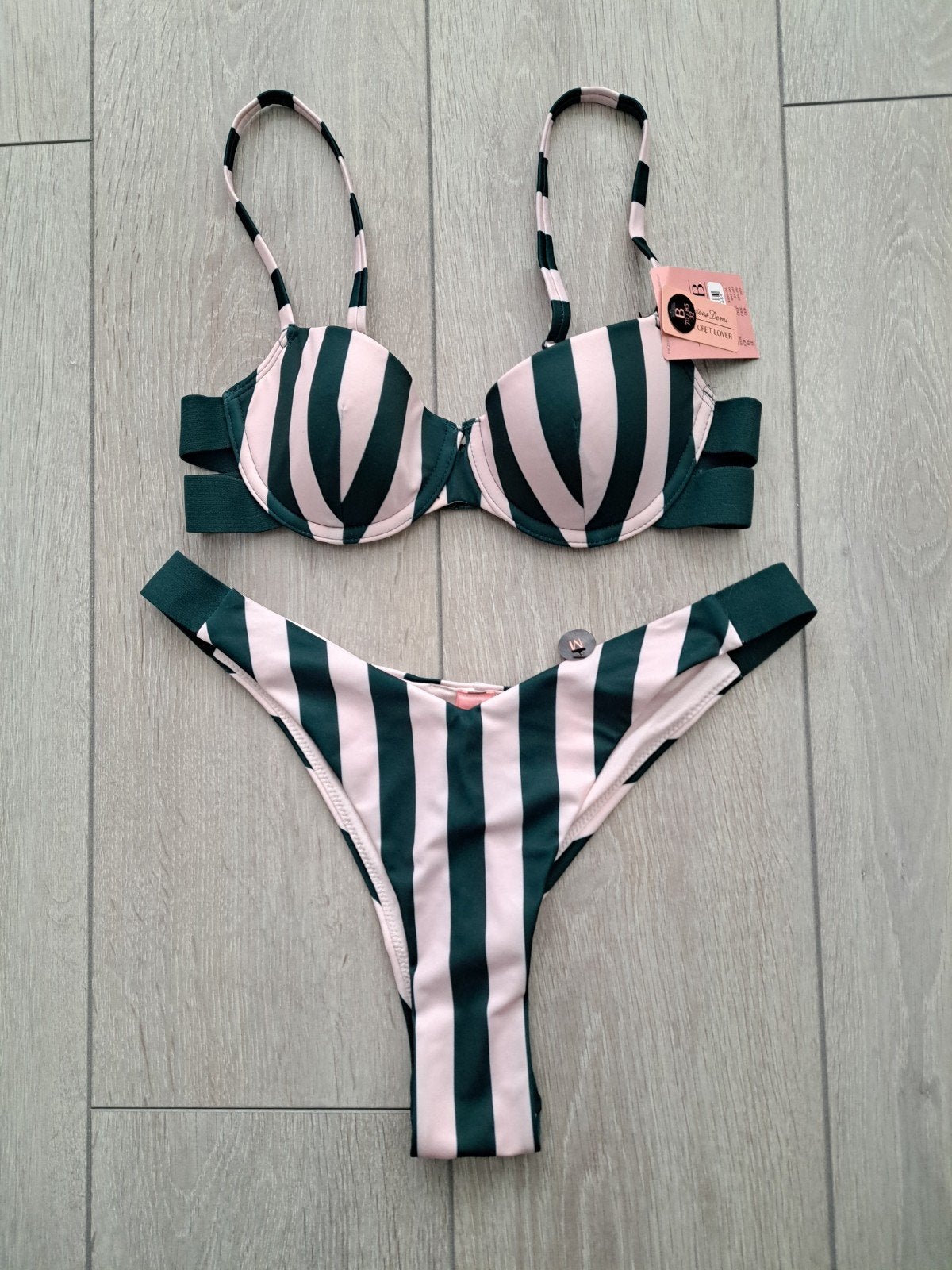 Hunkemöller bikini 70B/M Nieuw, Kleding | Dames, Badmode en Zwemkleding, Nieuw, Ophalen of Verzenden, Bikini, Hunkemöller
