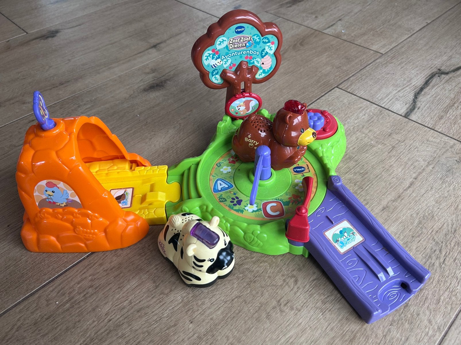 Zoef zoef dieren avonturenbos, Ophalen, Gebruikt, 2 tot 4 jaar