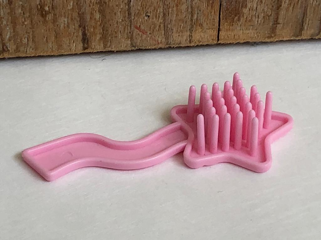 Roze ster borstel voor Barbie, Ophalen of Verzenden, Zo goed als nieuw, Barbie