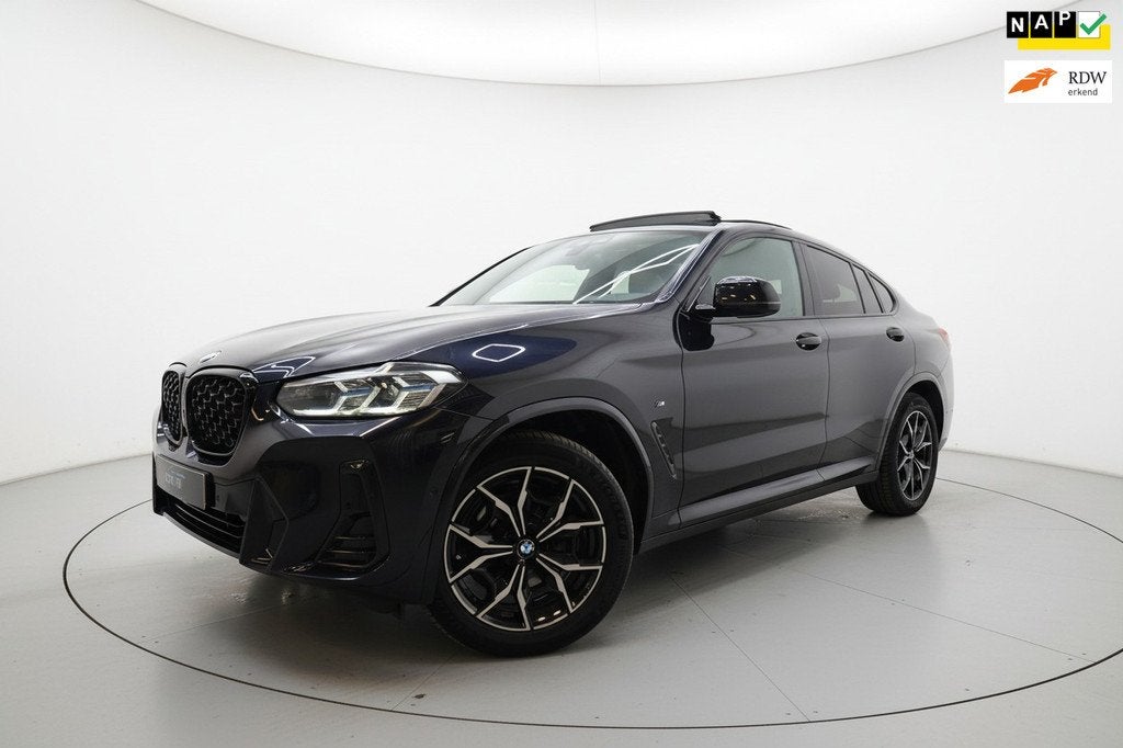 BMW X4 XDrive20i M SPORT PANO LASER SFEERVERLICHTING CAM, 1998 cc, Automatische klimaatregeling, Gebruikt, Euro 6