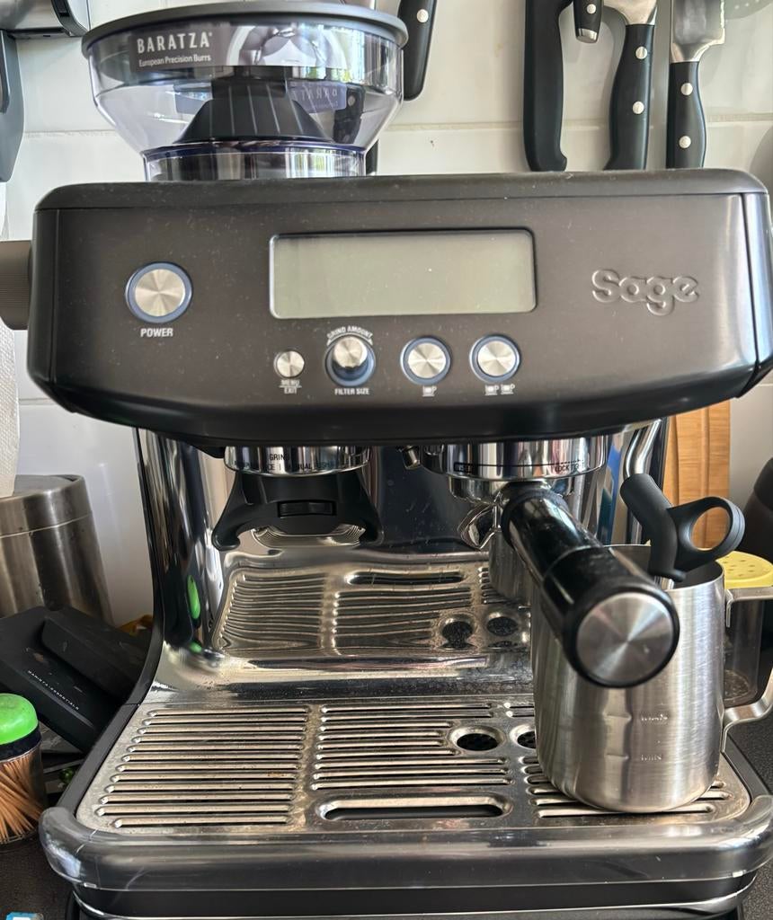 Nieuwe Sage Barista Pro - Halfautomaat Espressomachine, Witgoed en Apparatuur, Koffiezetapparaten, Espresso apparaat, Nieuw, Koffiebonen