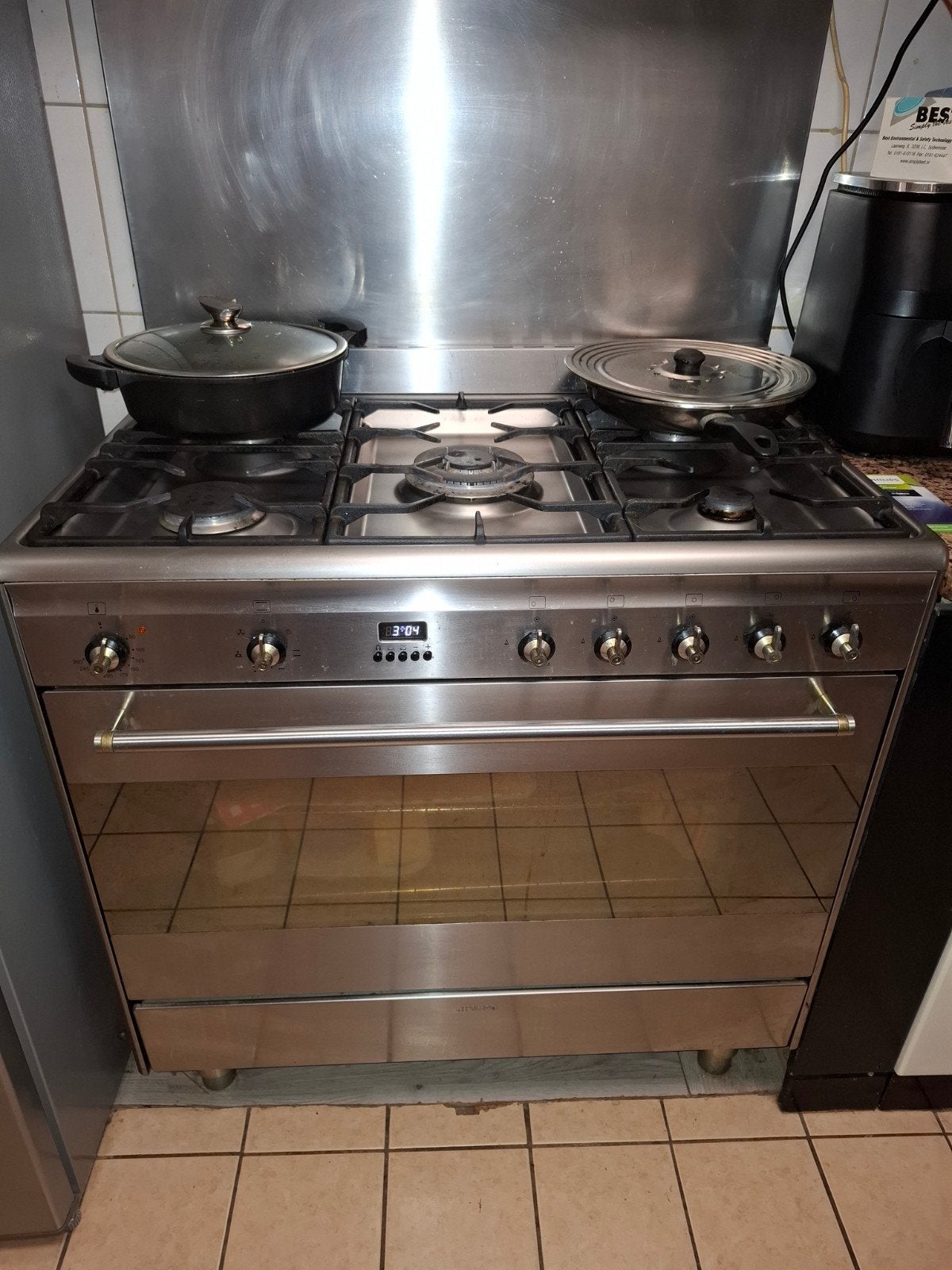 Smeg gasfornuis met 5 pitten en kippengrill, Ophalen, Gebruikt, 60 cm of meer, Grill