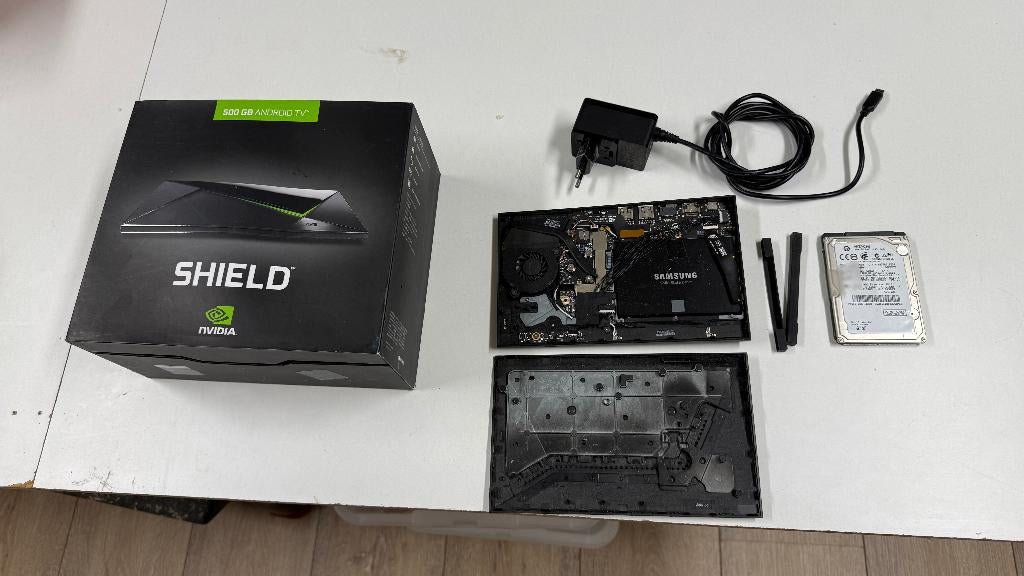 Nvidia shield tv pro 500gb, Ophalen of Verzenden, Gebruikt, HDMI, 500 tot 1500 GB