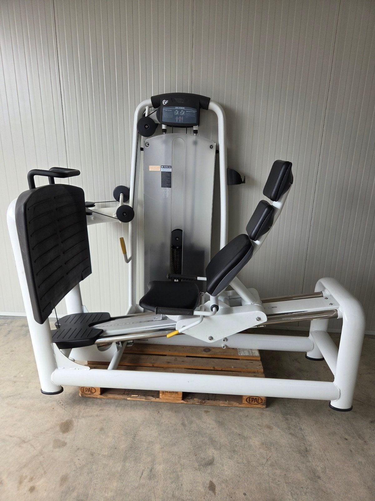 Technogym leg press legpress met 145kg steekgewichten, Ophalen, Overige typen