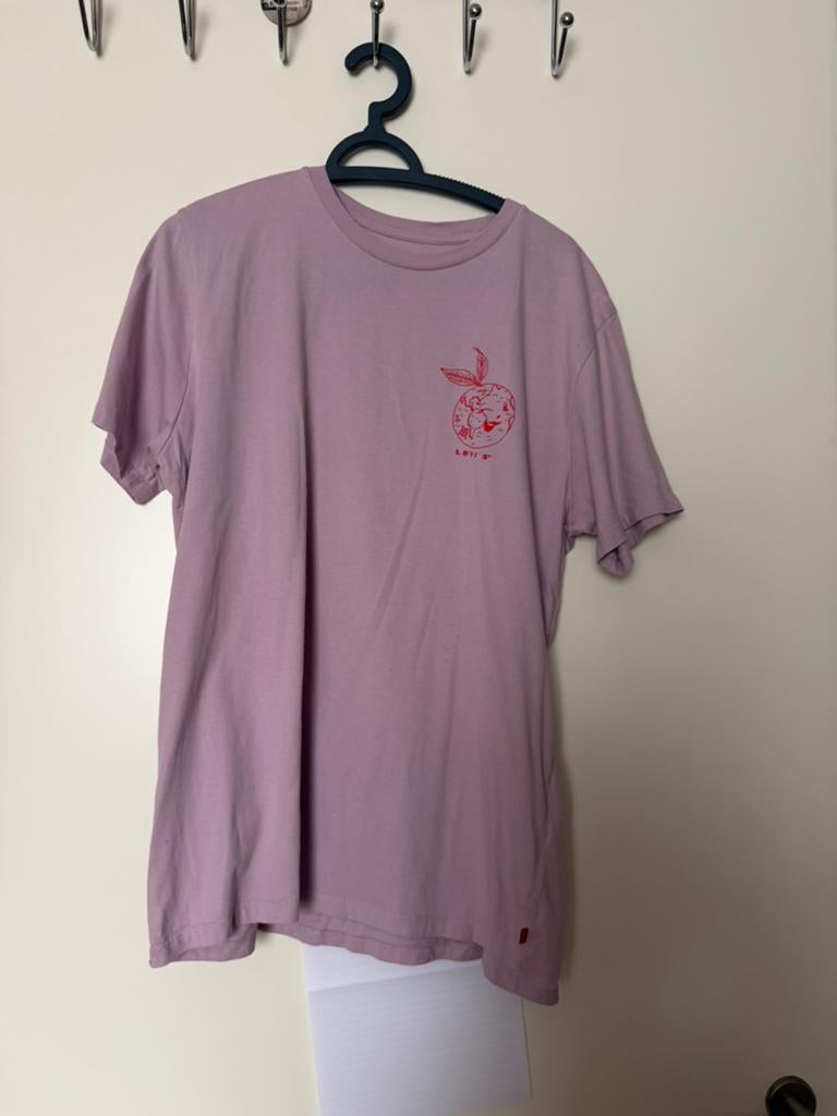 Lila Levi’s t-shirt maat L, Kleding | Heren, Ophalen, Zo goed als nieuw, Paars