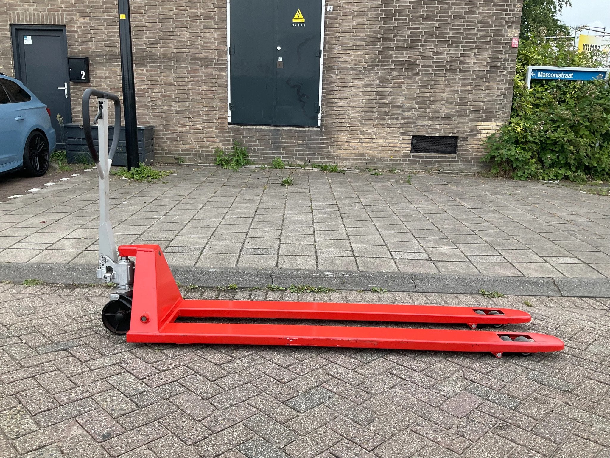 SCHEFFER HANDPALLETWAGEN 2000KG 2METER LANGE LEPELS PALLETWA, SCHEFFER HANDPALLETWAGEN, Overige aandrijving, Marconistraat 2
3133KL  Vlaardingen, NL
