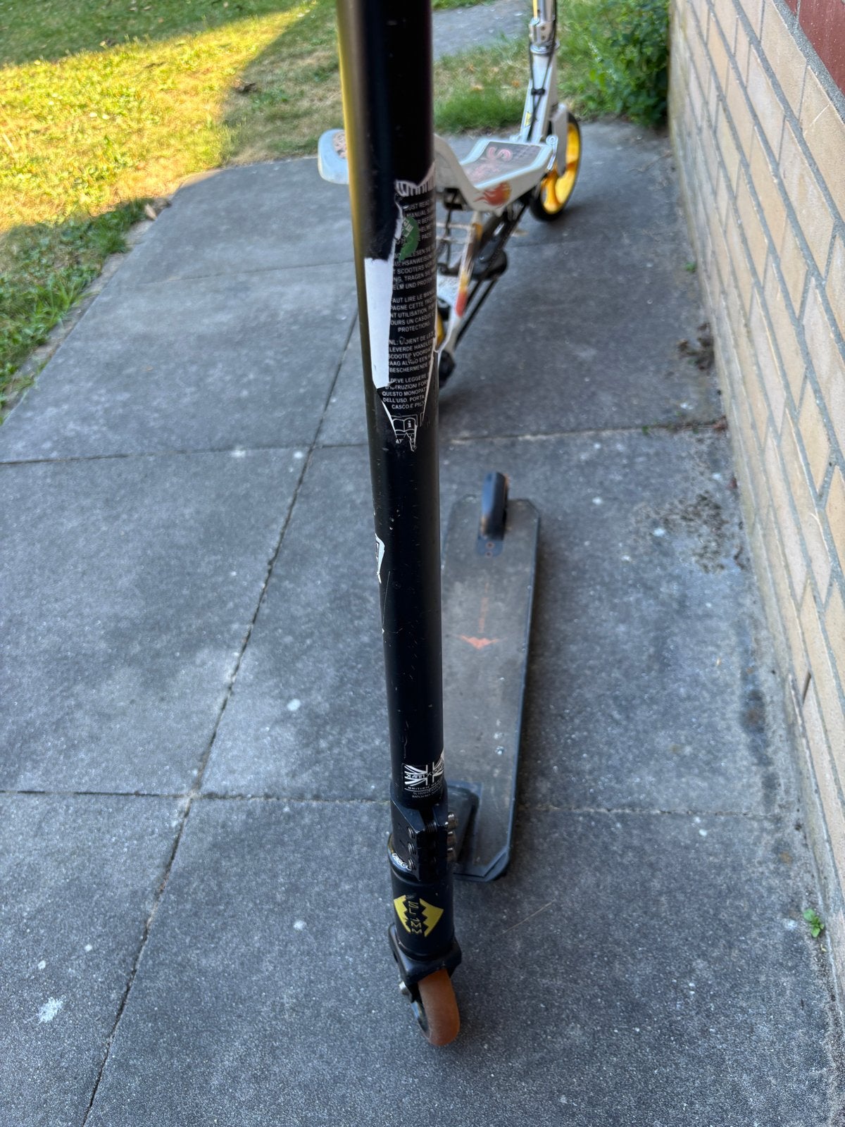 Gebruikte stuntstep - Slamm, Fietsen en Brommers, Steps, Ophalen, Gebruikt, Gewone step